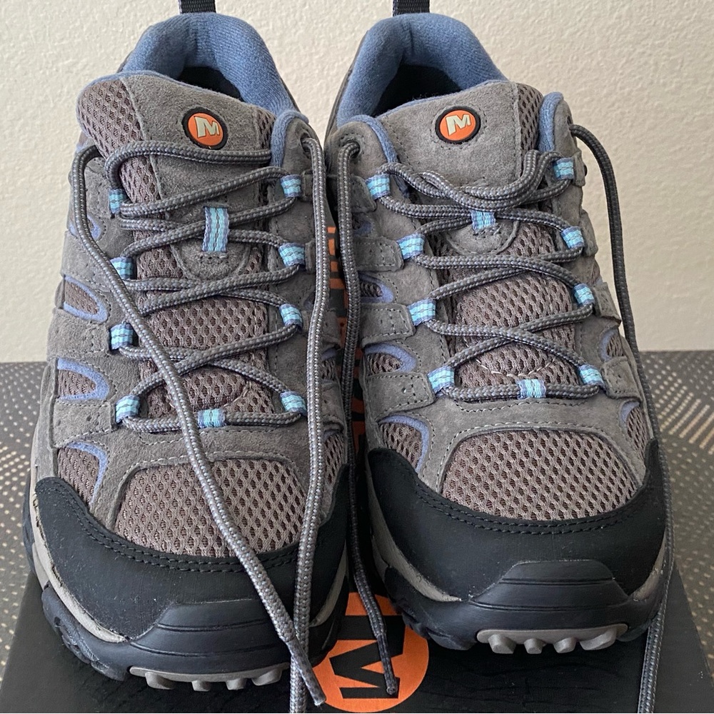 Brand New Merrill MOAB2 WP Low Hiking Granite Color Sneakers Women 10.5 M/Men 9M